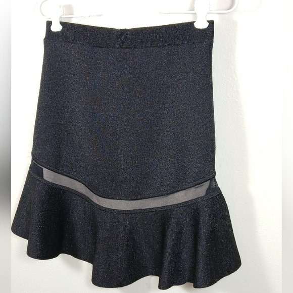 Alice + Olivia Black Metallic Mesh Ruffle mini Skirt size small - Picture 2 of 11